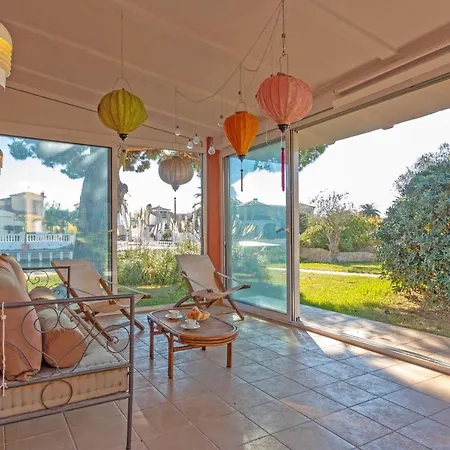 Apart-rent Ter 0010 * Empuriabrava